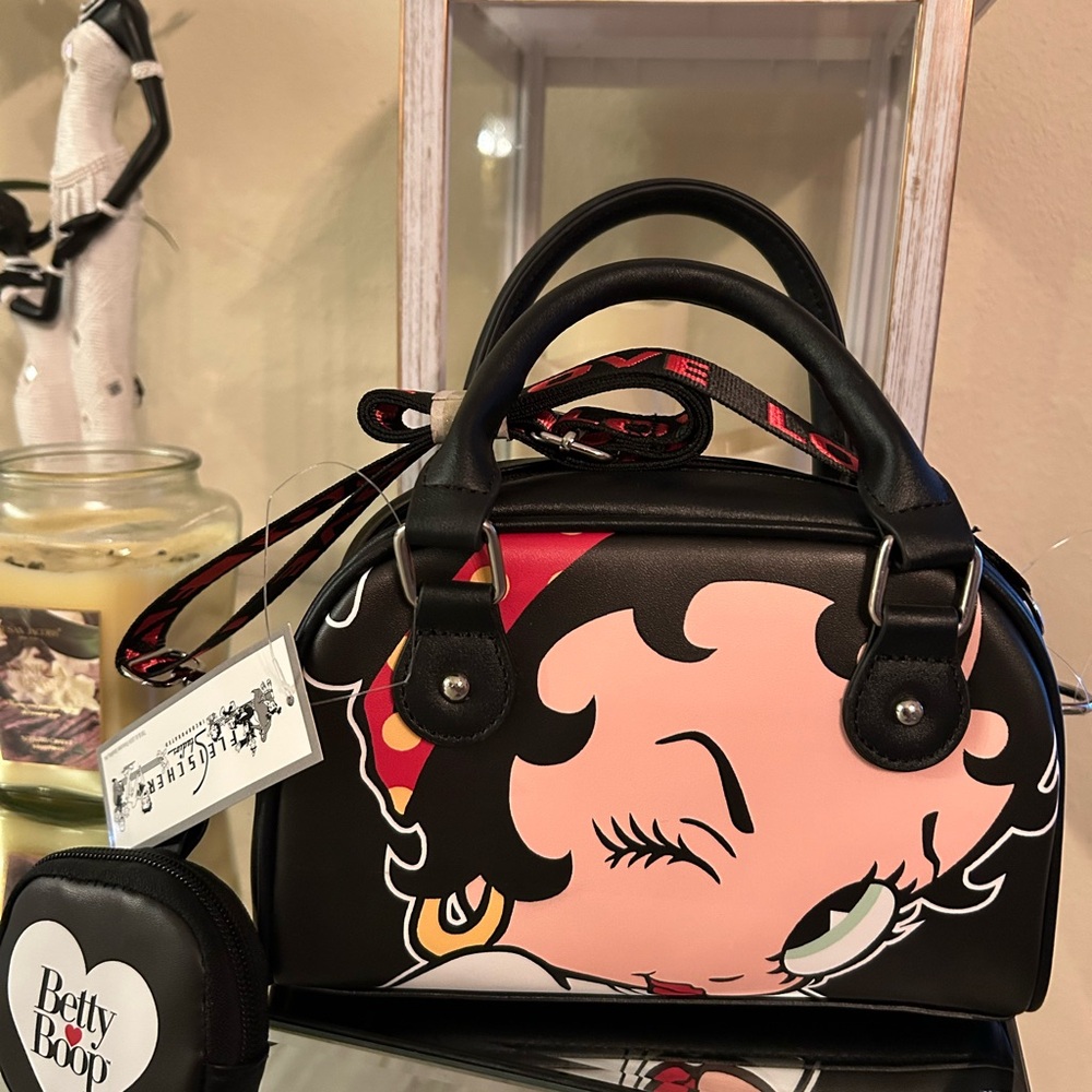 Betty Boop Satchel/crossbody